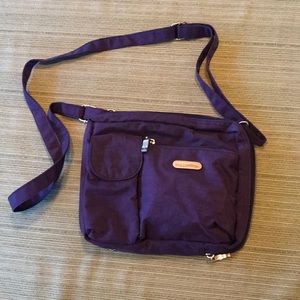 Baggallini crossbody purse, brilliant purple